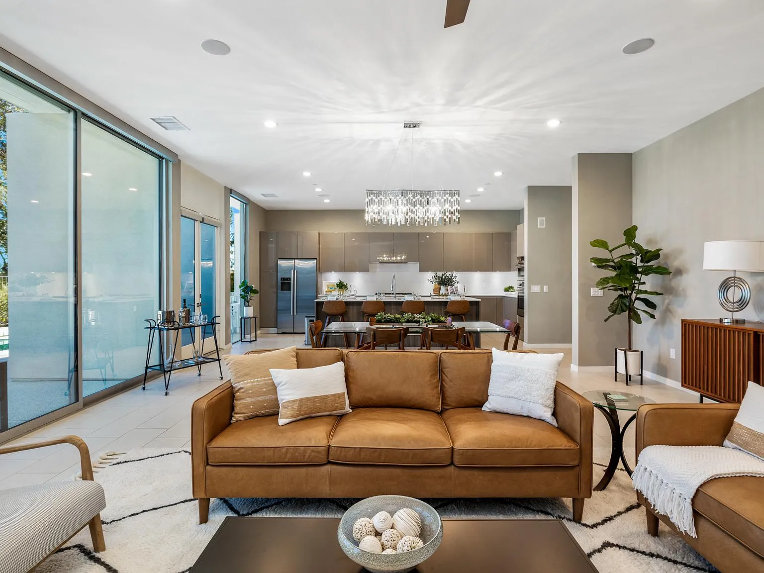 660 Equinox Way — Photo 4