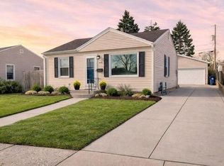 2520 East Crescent STREET, Racine, WI 53403