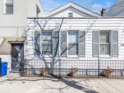 60-37 56th Drive, Maspeth, NY, 11378