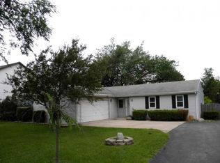 18 E Romeo Rd, Romeoville, IL 60446