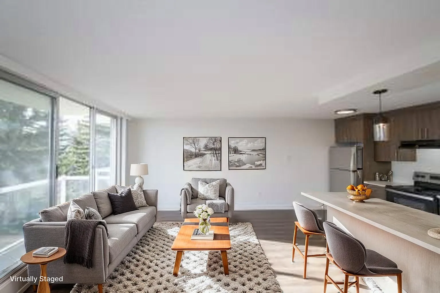 Yarmouth Apartments — Photo 4