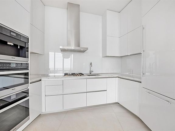 2nd image of 2669 S Bayshore Dr Unit 802N