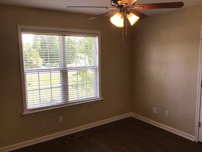 384 Axum Rd — Photo 17