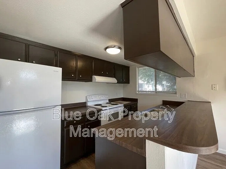 700 Rancheria Dr #D — Photo 2