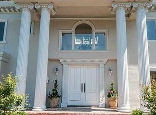 1010 Sharon Park Dr, Menlo Park, CA 94025