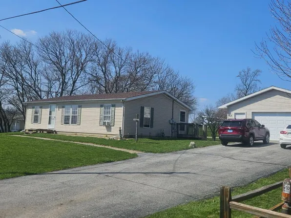 11408 W 108th Ave, Saint John, IN 46373