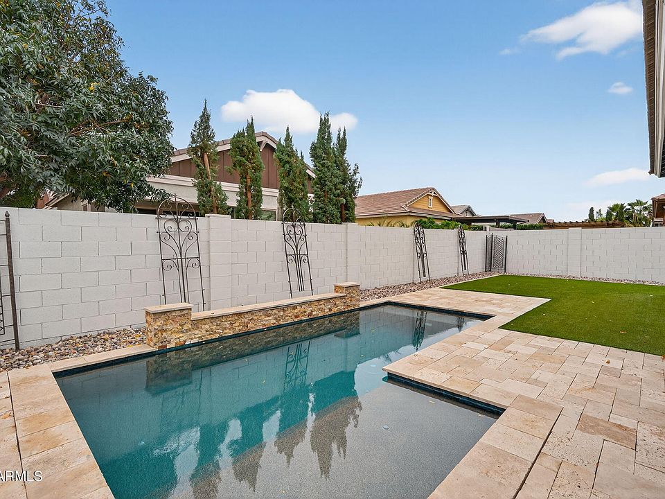 1st image of 3075 E APPALOOSA Road