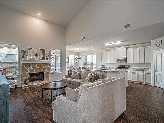 3rd image of 4300 Aldridge Ln