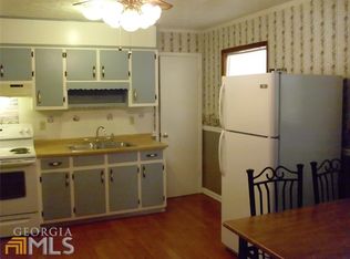 2075 Chestnut Way, Lithia Springs, GA 30122