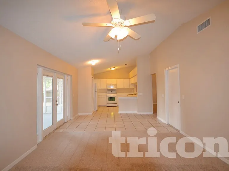1817 Landside Dr — Photo 5