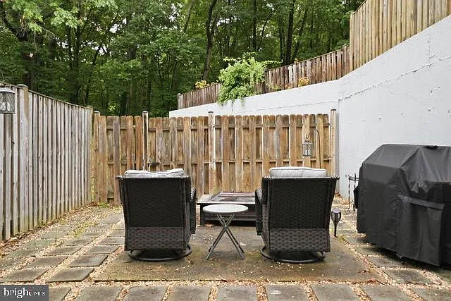 6320 Chimney Wood Ct — Photo 23