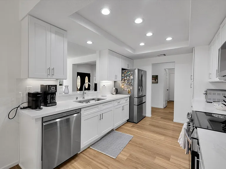 48137 Vista Cielo — Photo 18