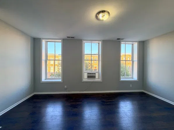 1422 Madison Ave APT 2, Baltimore, MD 21217