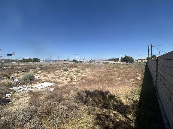 5th image of 2951 B St