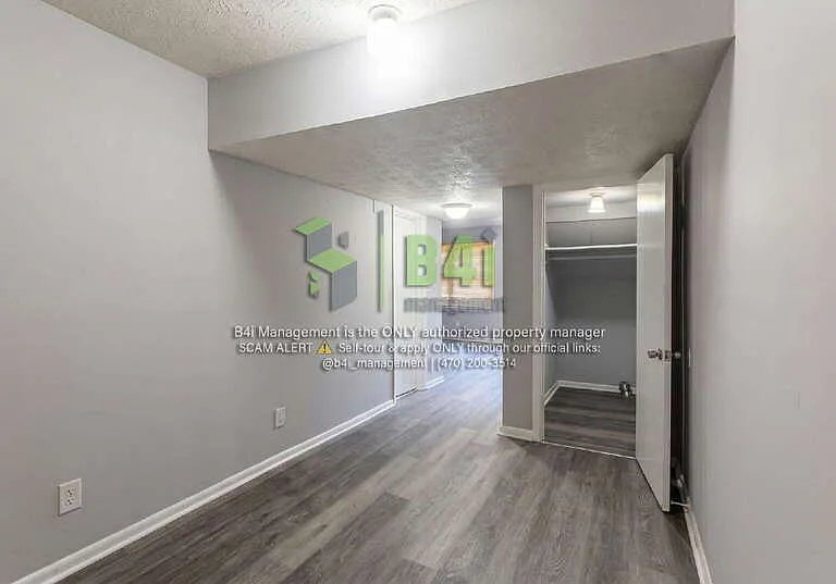 1010 Sexton Dr — Photo 17