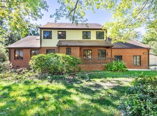 110 Hailsham Pl, Yorktown, VA 23692