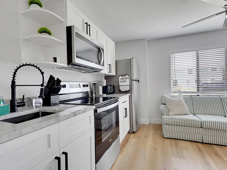 8173 Albatross Rd #1 — Photo 3