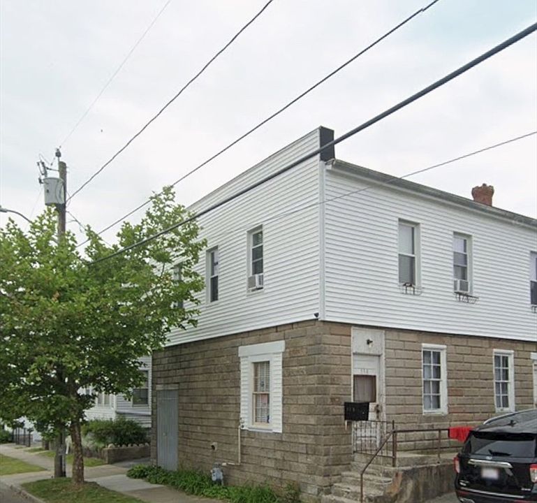 1st image of 114 Glennon St