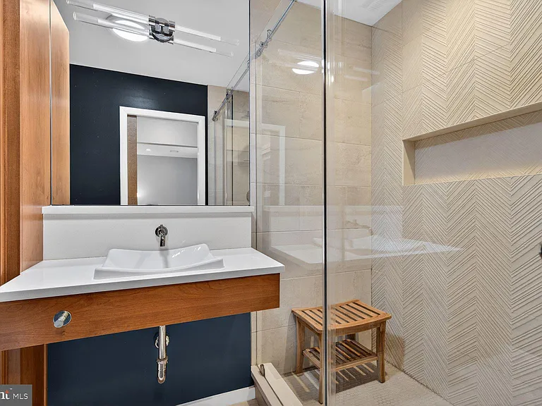 11131 Saffold Way — Photo 14