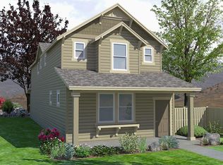 2545 NW Spruce Pl #13, Redmond, OR 97756