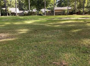 E 18th St, Hope, AR 71801