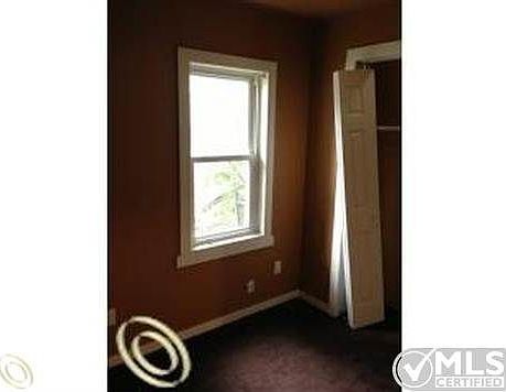 BEDROOM2.jpg