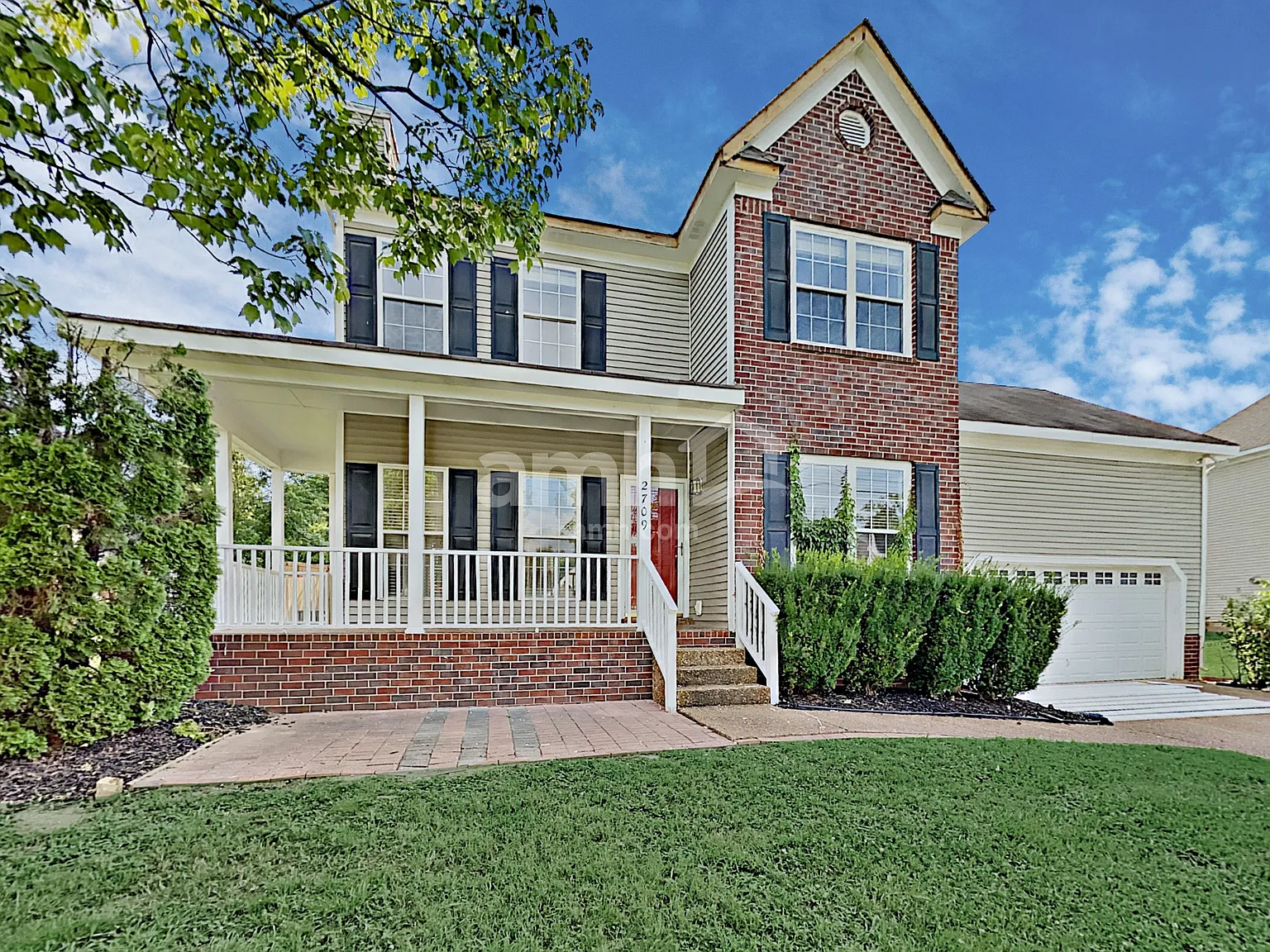3 bed, 2.5 bath, 1937 sqft, $2,280 — Photo 1