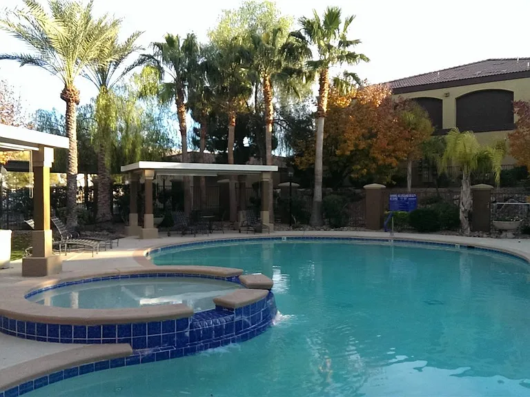 950 Seven Hills Dr #413 — Photo 2