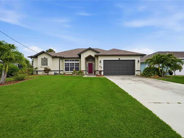 32 Medalist Ct, Rotonda West, FL 33947
