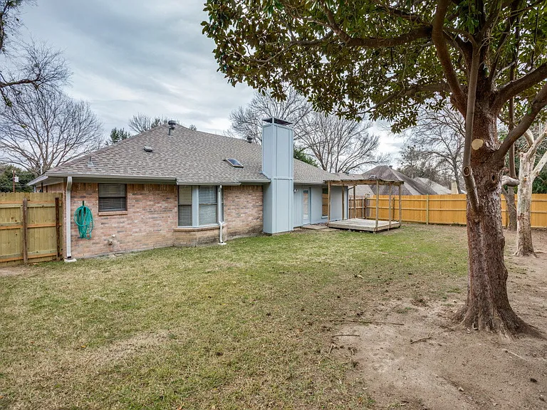 1328 Blanco Ct — Photo 13