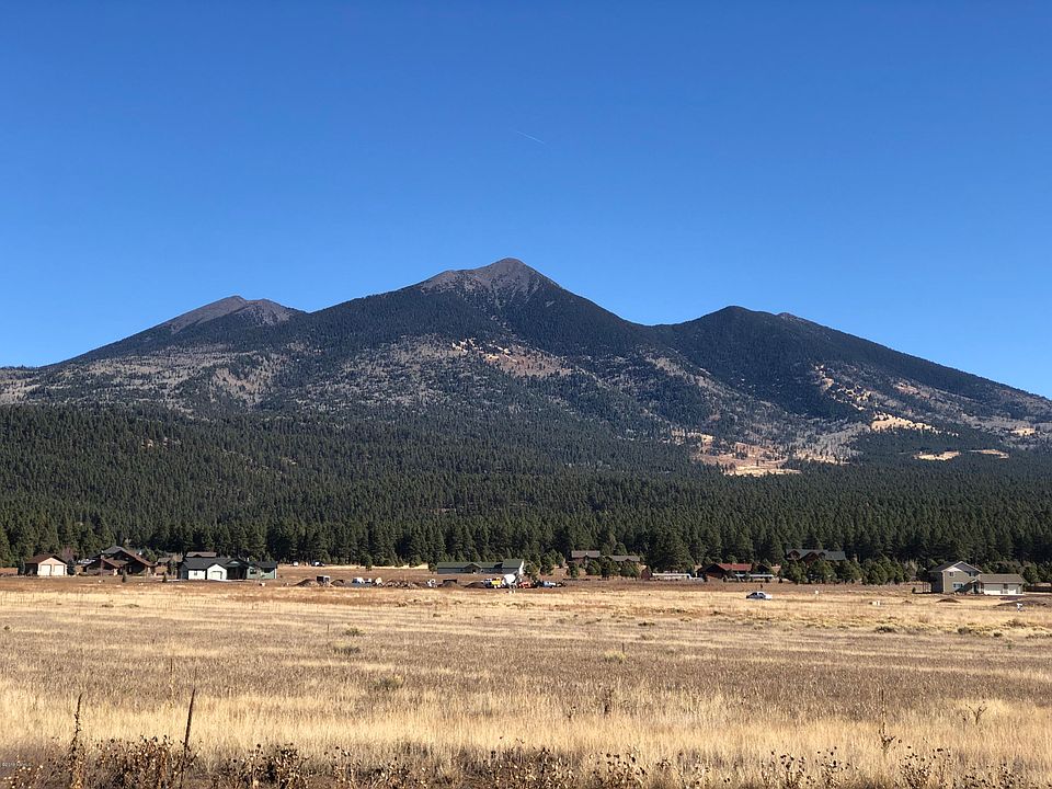 1st image of 8547 Vista Peak Way
