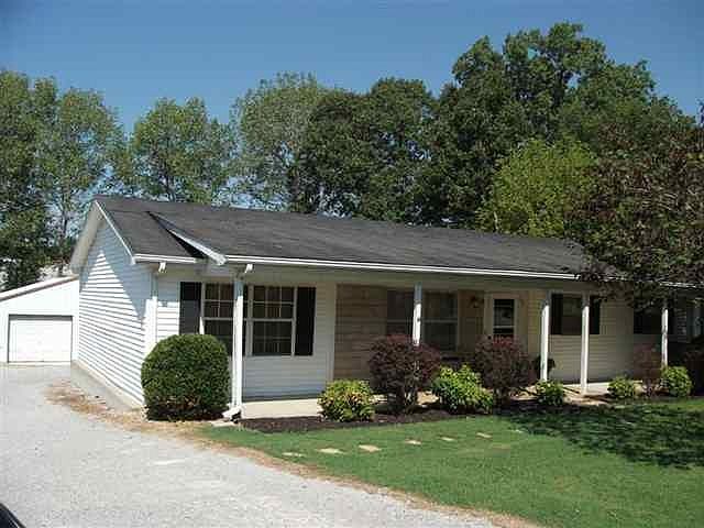 1st image of 131 Wonder St