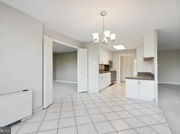 1001 City Ave Unit Ed616, Wynnewood, PA 19096