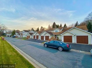 2701 Rice Creek Rd, New Brighton, MN 55112