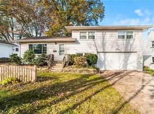 3862 Edinburgh Dr, Youngstown, OH