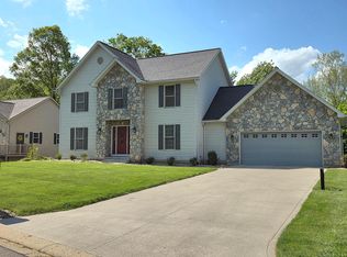 1416 Meggin Melanne Ln, Newark, OH 43055