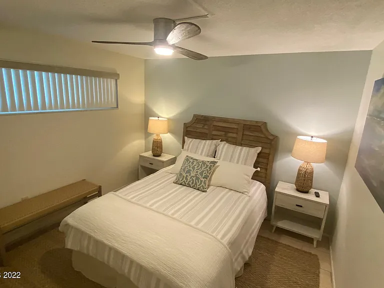 5050 Ocean Beach Blvd #104 — Photo 8