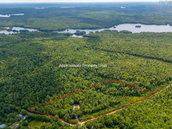 48 Lake Mulgrave Rd, Annapolis, NS B0S 1B0