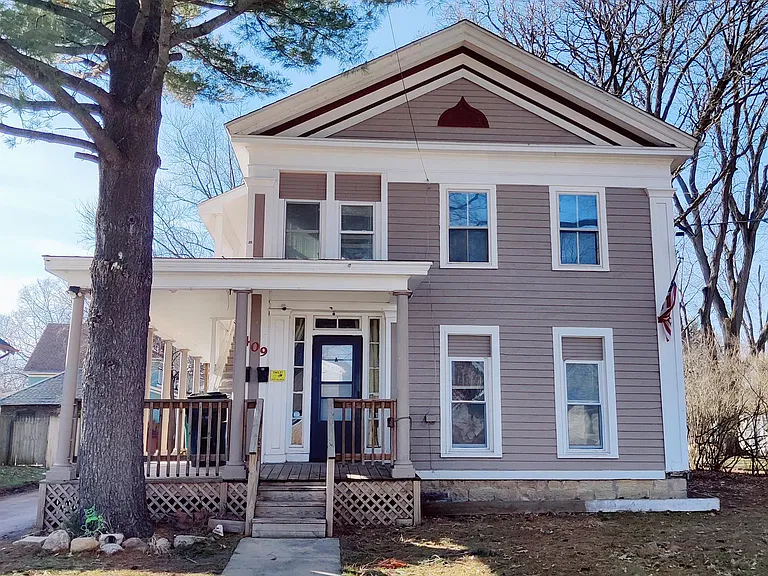 409 N Lafayette St #B — Photo 11
