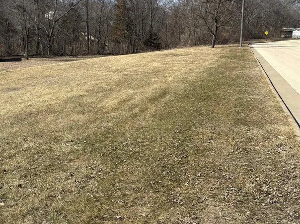 253 3rd Street, Benton, WI 53803