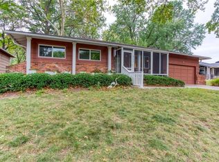 3535 W 47th Pl, Roeland Park, KS 66205