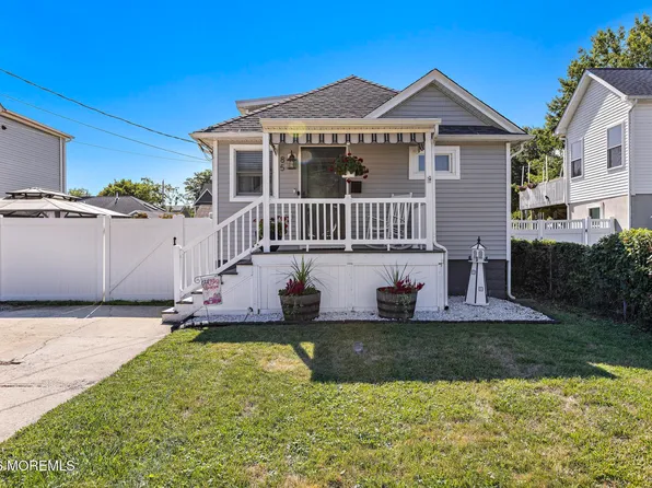 85 Wilson Avenue, Port Monmouth, NJ 07758