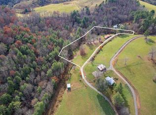 301 Carnation Ln, Fries, VA 24330