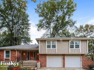 7939 N Campbell St, Gladstone, MO 64118