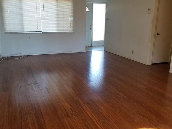 3rd image of 555 S 49th St