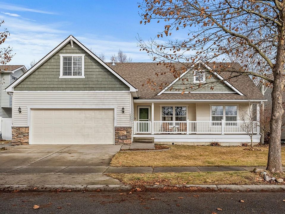 1st image of 1577 W Yaquina Dr