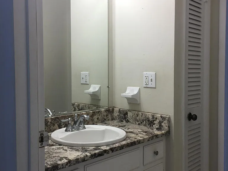 3901 Whitland Ave #23 — Photo 9