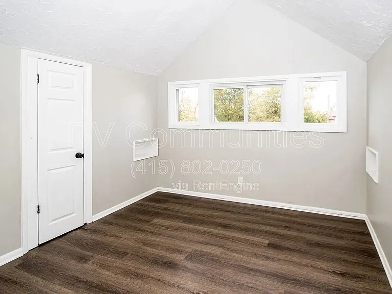 5153 Cato St — Photo 10
