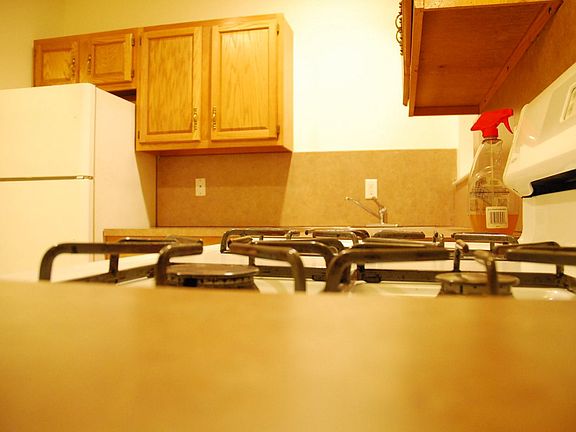 4th image of 2053 8th Ave APT 5B