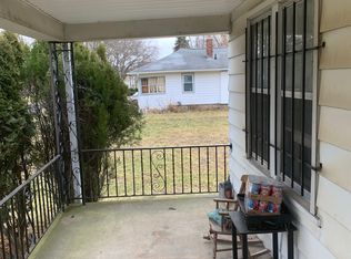 1805 Stevenson St, Flint, MI 48504